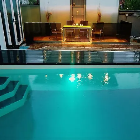Deluxe & Apartahotel Vösendorf